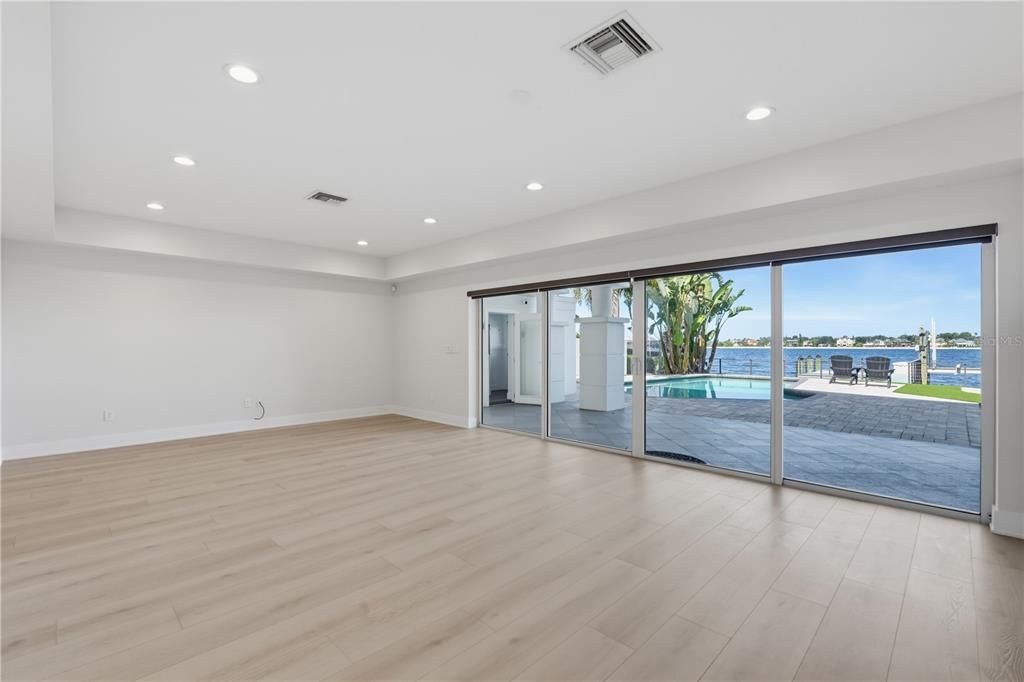 For Rent: $18,500 (4 beds, 4 baths, 3380 Square Feet)