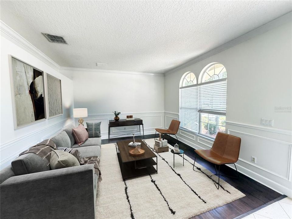 For Sale: $499,900 (5 beds, 2 baths, 3008 Square Feet)