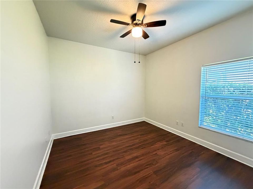 For Sale: $499,900 (5 beds, 2 baths, 3008 Square Feet)