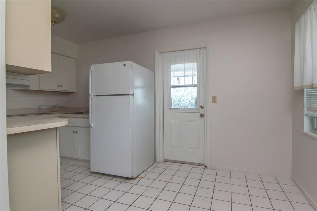 For Sale: $399,900 (3 beds, 0 baths, 1558 Square Feet)
