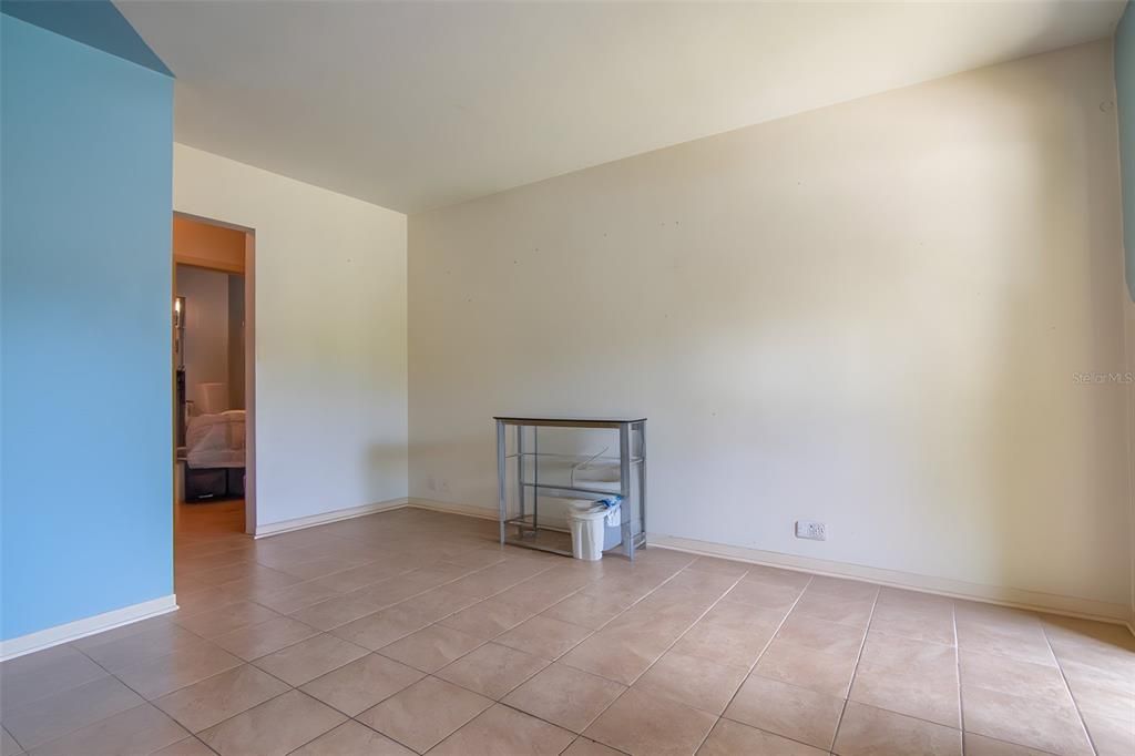For Sale: $399,900 (3 beds, 0 baths, 1558 Square Feet)