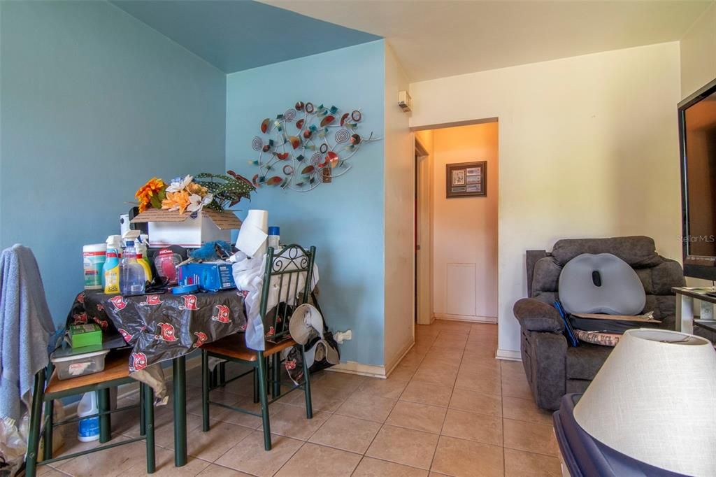For Sale: $399,900 (3 beds, 0 baths, 1558 Square Feet)