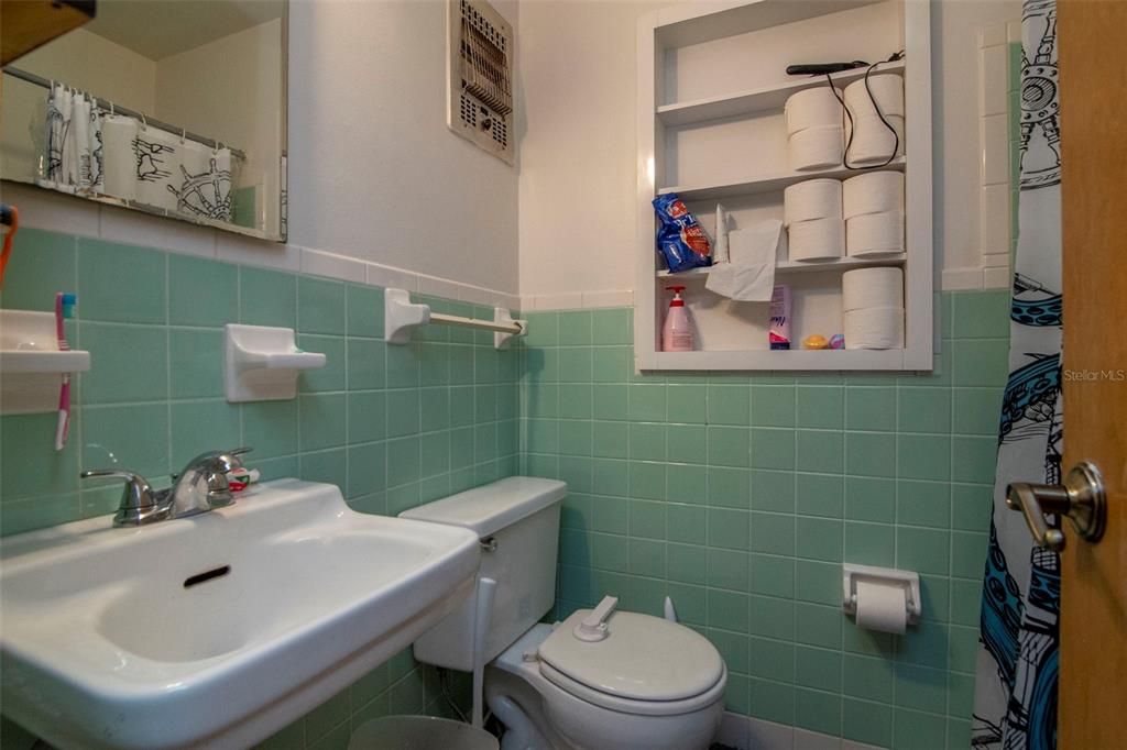 For Sale: $399,900 (3 beds, 0 baths, 1558 Square Feet)