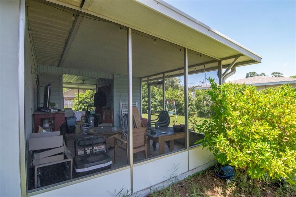 For Sale: $399,900 (3 beds, 0 baths, 1558 Square Feet)