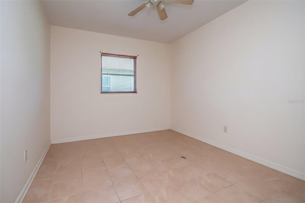 For Sale: $399,900 (3 beds, 0 baths, 1558 Square Feet)