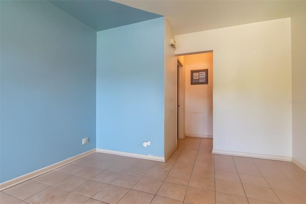 For Sale: $399,900 (3 beds, 0 baths, 1558 Square Feet)
