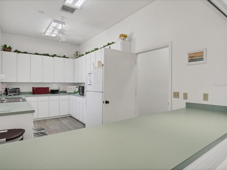 В аренду: $2,875 (3 спален, 2 ванн, 1803 Квадратных фут)