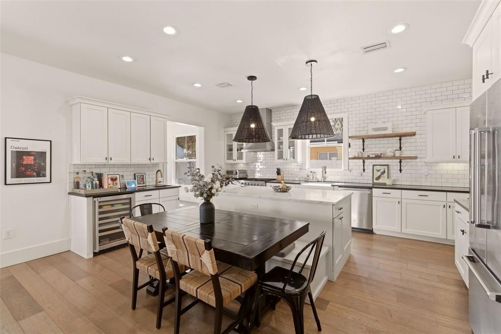 For Rent: $8,900 (4 beds, 3 baths, 3174 Square Feet)