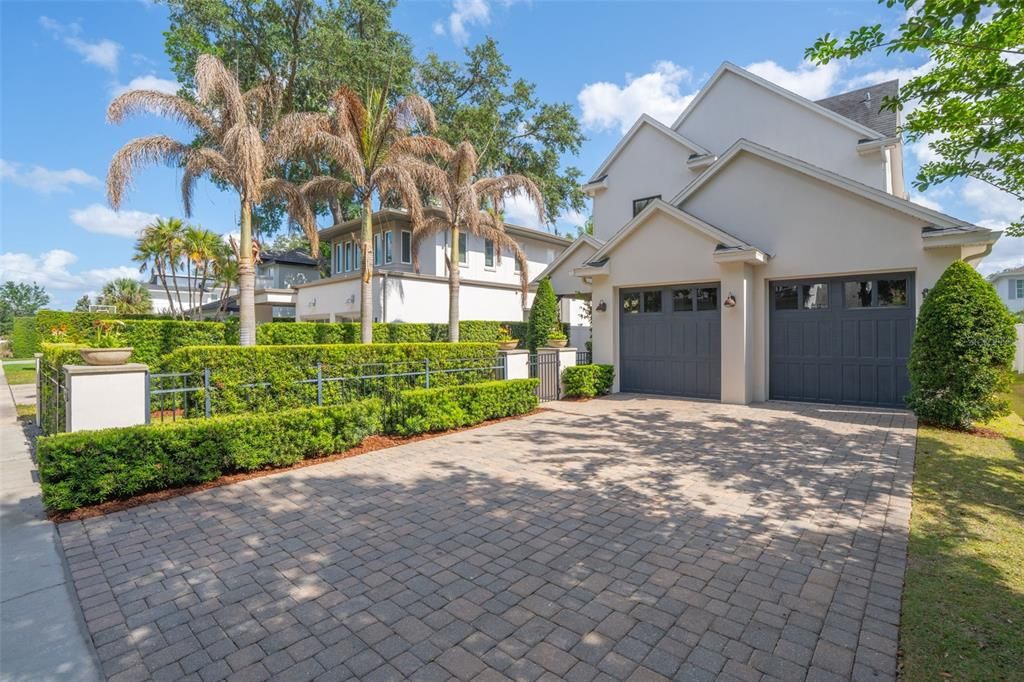 For Rent: $8,900 (4 beds, 3 baths, 3174 Square Feet)