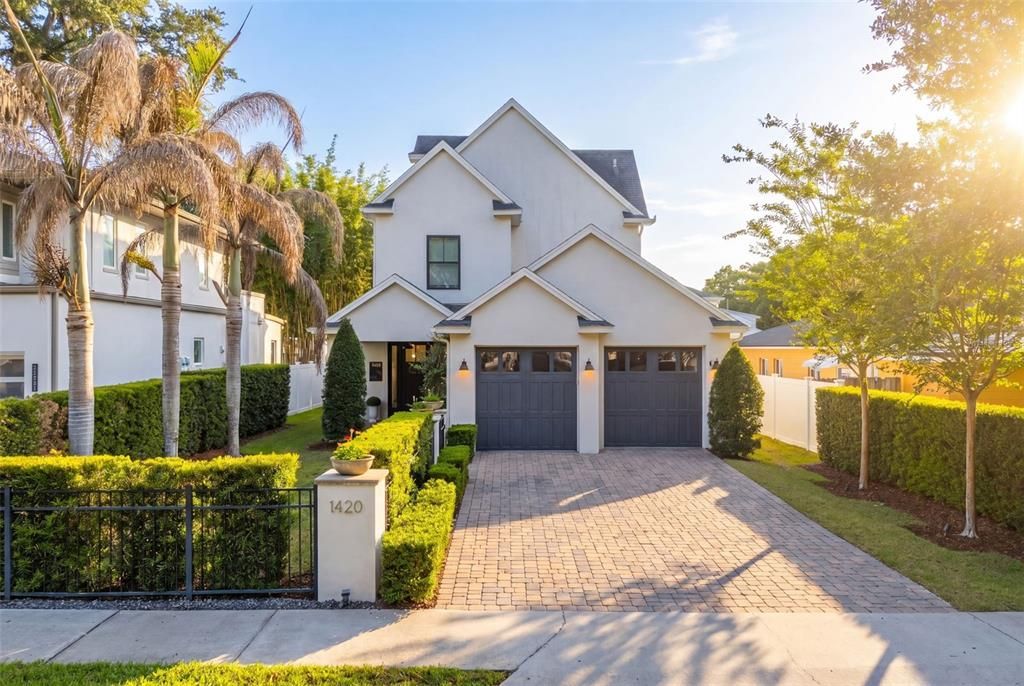 For Rent: $8,900 (4 beds, 3 baths, 3174 Square Feet)