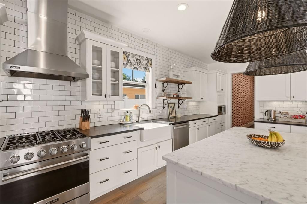 For Rent: $8,900 (4 beds, 3 baths, 3174 Square Feet)
