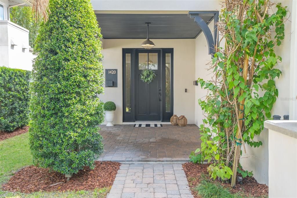 For Rent: $8,900 (4 beds, 3 baths, 3174 Square Feet)