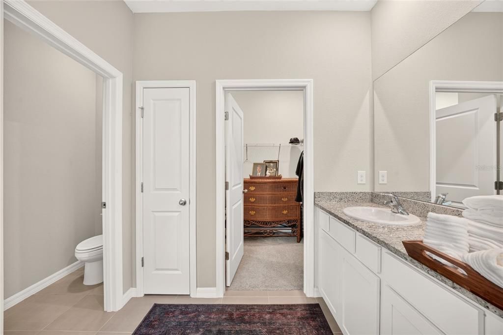 For Sale: $625,000 (4 beds, 3 baths, 2843 Square Feet)