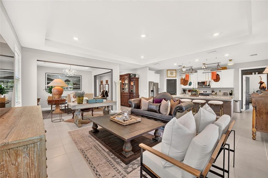 For Sale: $625,000 (4 beds, 3 baths, 2843 Square Feet)