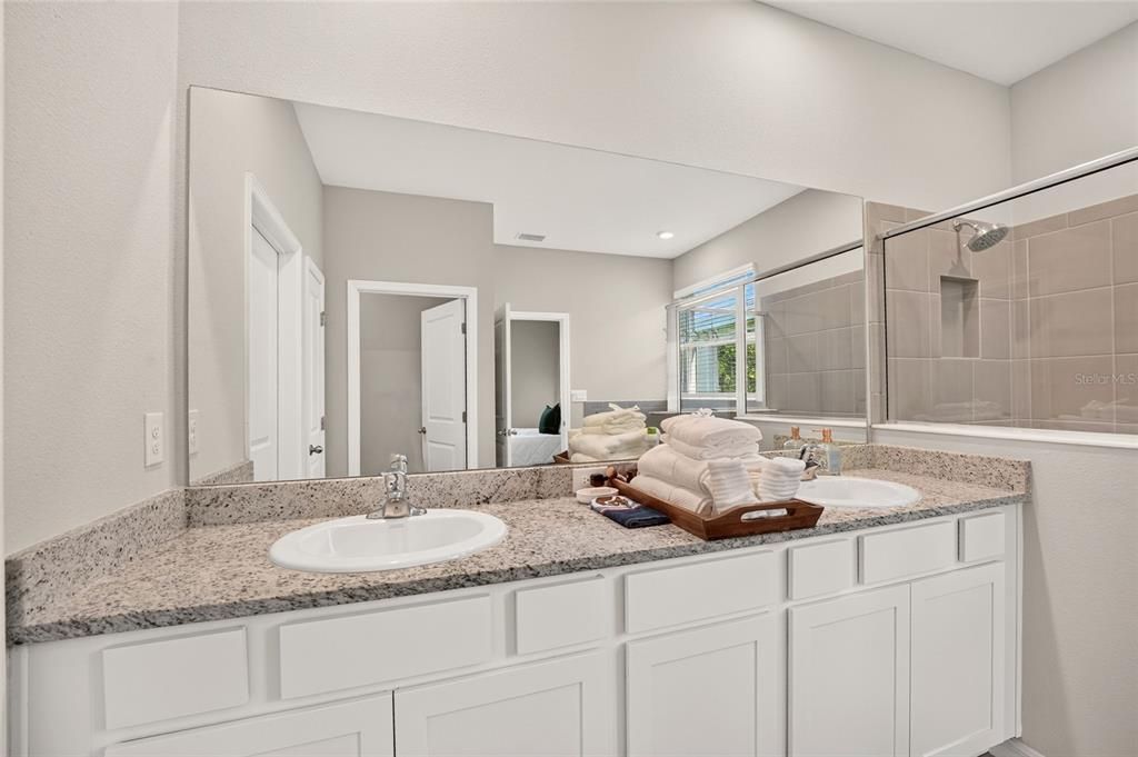 For Sale: $625,000 (4 beds, 3 baths, 2843 Square Feet)