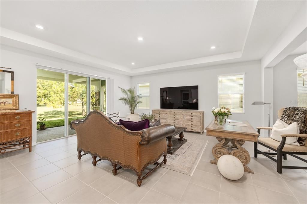 For Sale: $625,000 (4 beds, 3 baths, 2843 Square Feet)