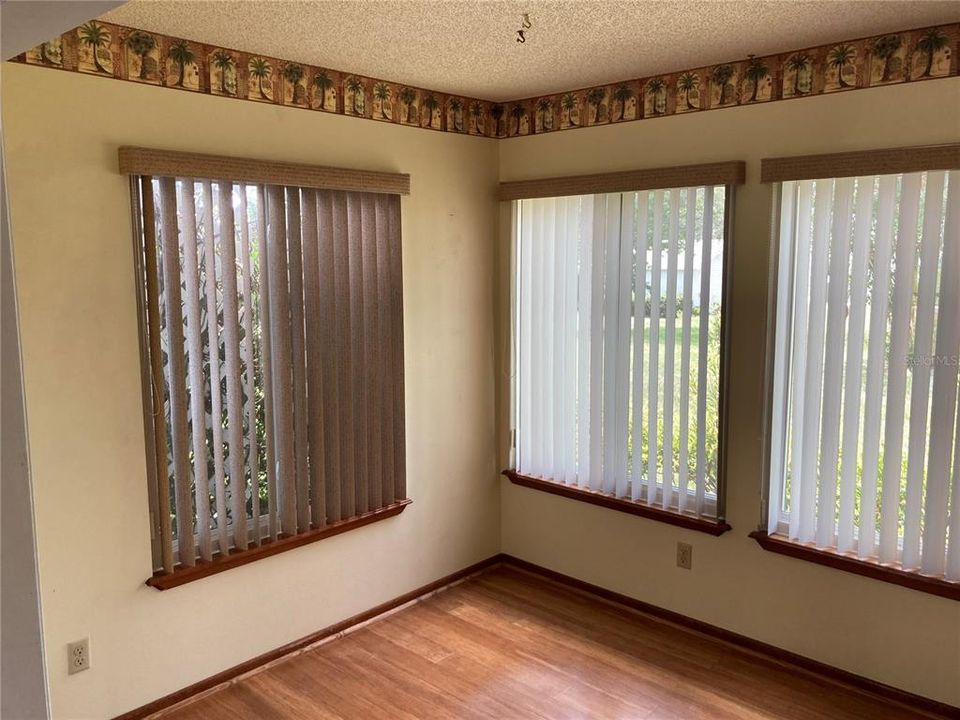 В аренду: $1,575 (2 спален, 2 ванн, 1086 Квадратных фут)