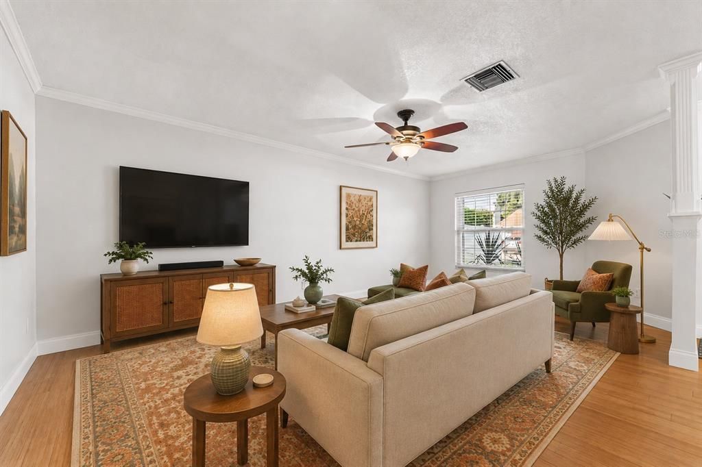 For Sale: $349,000 (2 beds, 2 baths, 1479 Square Feet)