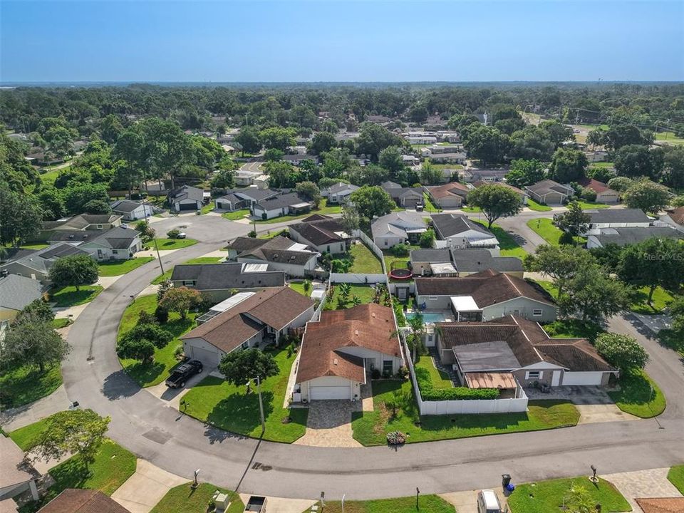 For Sale: $349,000 (2 beds, 2 baths, 1479 Square Feet)