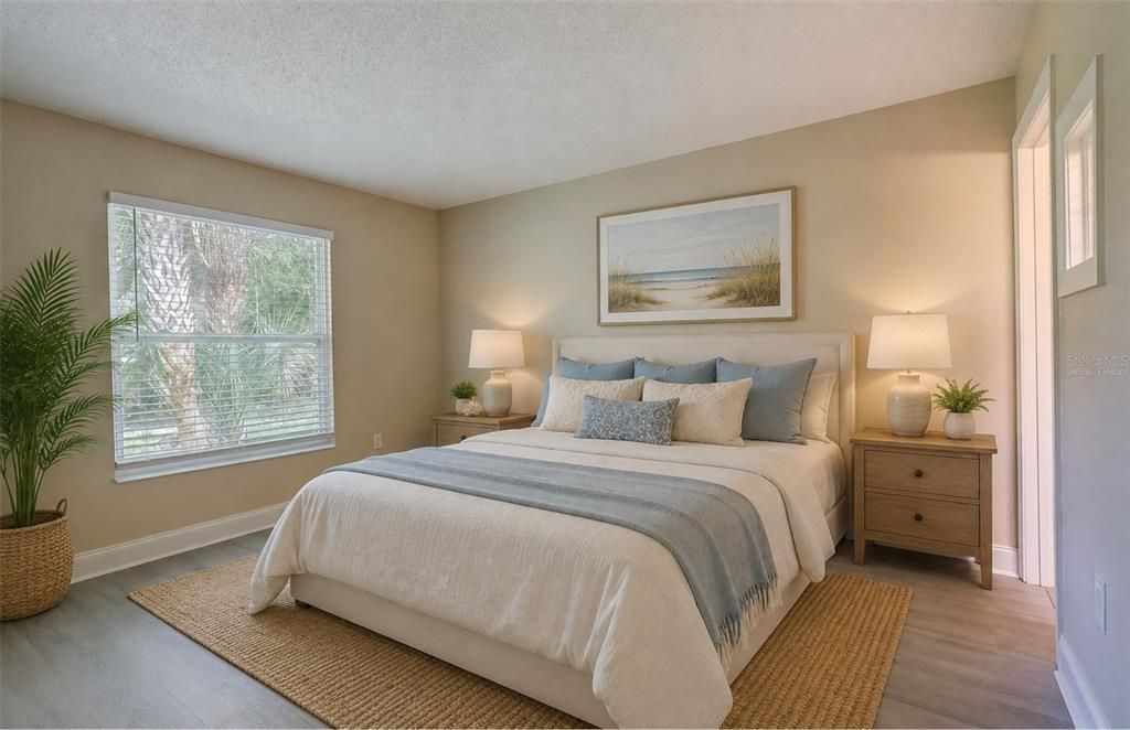 For Sale: $165,000 (2 beds, 2 baths, 966 Square Feet)