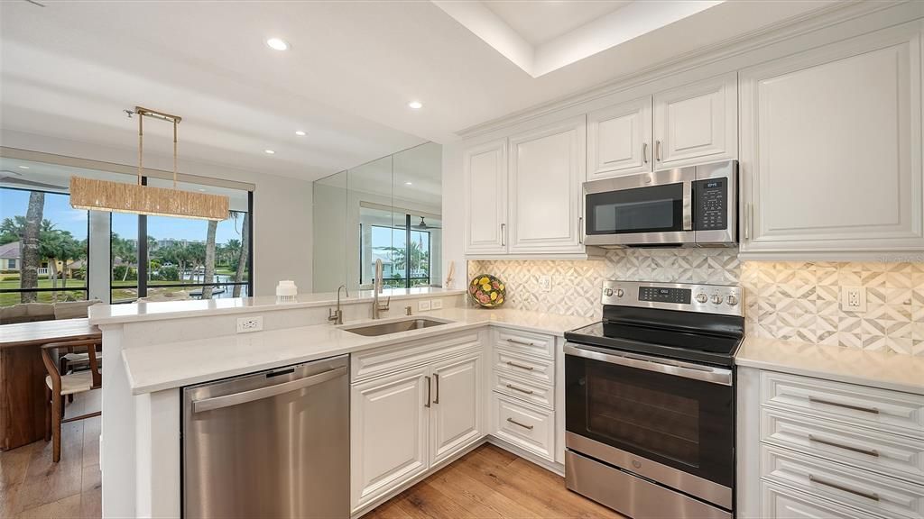 En Venta: $1,599,000 (4 camas, 3 baños, 2846 Pies cuadrados)
