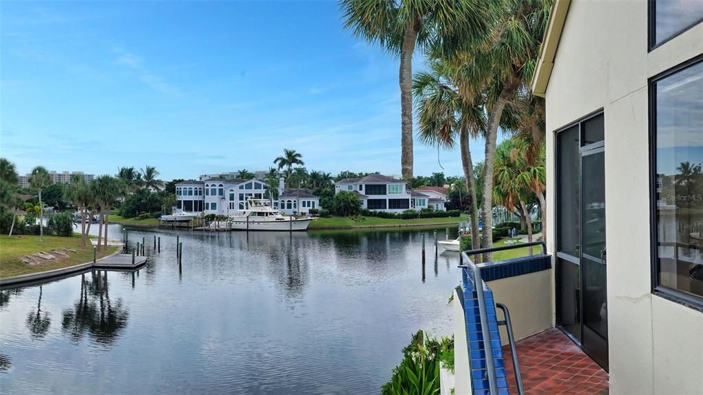 En Venta: $1,599,000 (4 camas, 3 baños, 2846 Pies cuadrados)