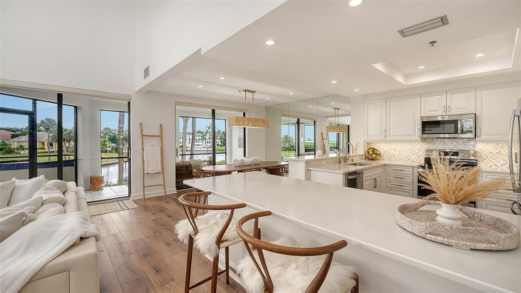 En Venta: $1,599,000 (4 camas, 3 baños, 2846 Pies cuadrados)