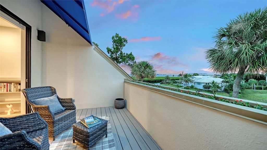 En Venta: $1,599,000 (4 camas, 3 baños, 2846 Pies cuadrados)