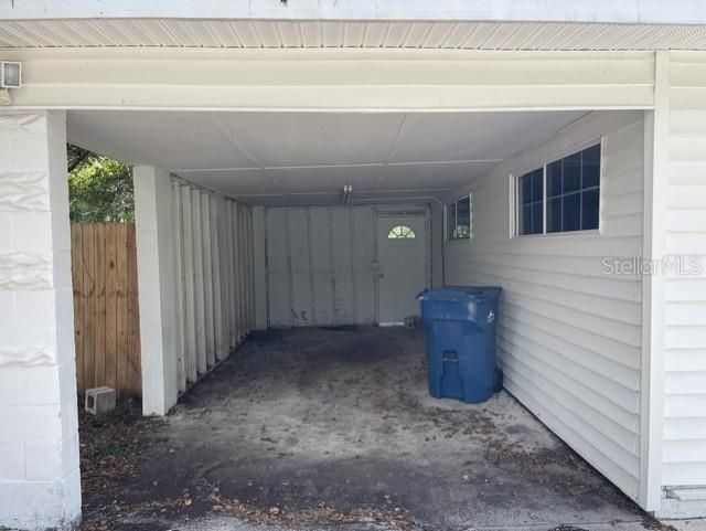 For Sale: $165,000 (2 beds, 1 baths, 1024 Square Feet)