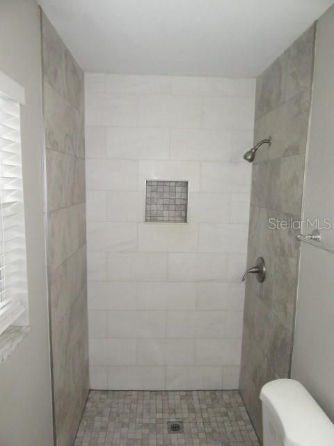 For Sale: $302,500 (3 beds, 2 baths, 1434 Square Feet)