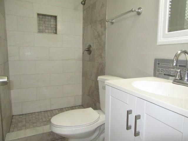For Sale: $302,500 (3 beds, 2 baths, 1434 Square Feet)
