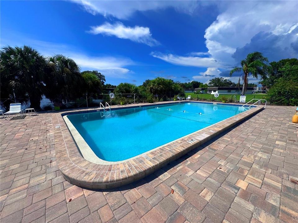 For Rent: $2,450 (2 beds, 2 baths, 1332 Square Feet)