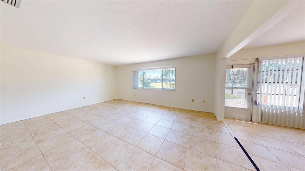 For Rent: $2,450 (2 beds, 2 baths, 1332 Square Feet)