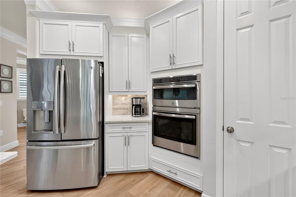 For Sale: $765,000 (4 beds, 3 baths, 2137 Square Feet)