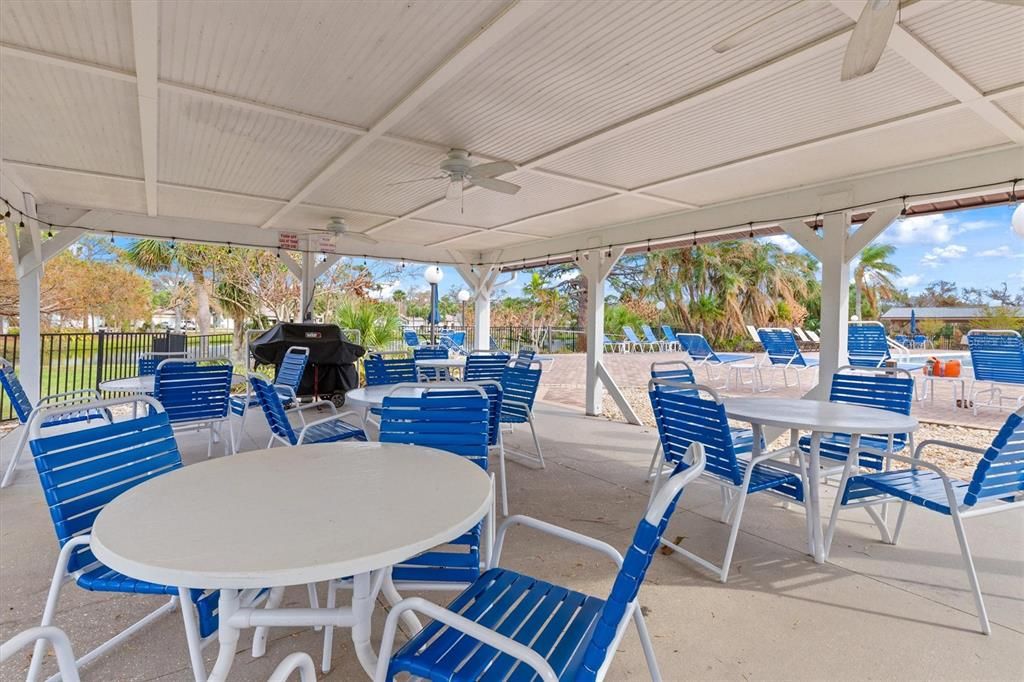 For Sale: $230,000 (2 beds, 2 baths, 1383 Square Feet)