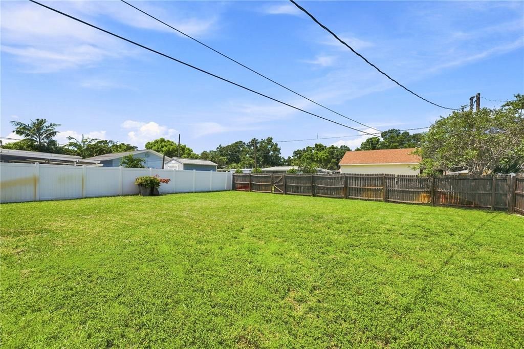 En Venta: $449,000 (3 camas, 2 baños, 1200 Pies cuadrados)