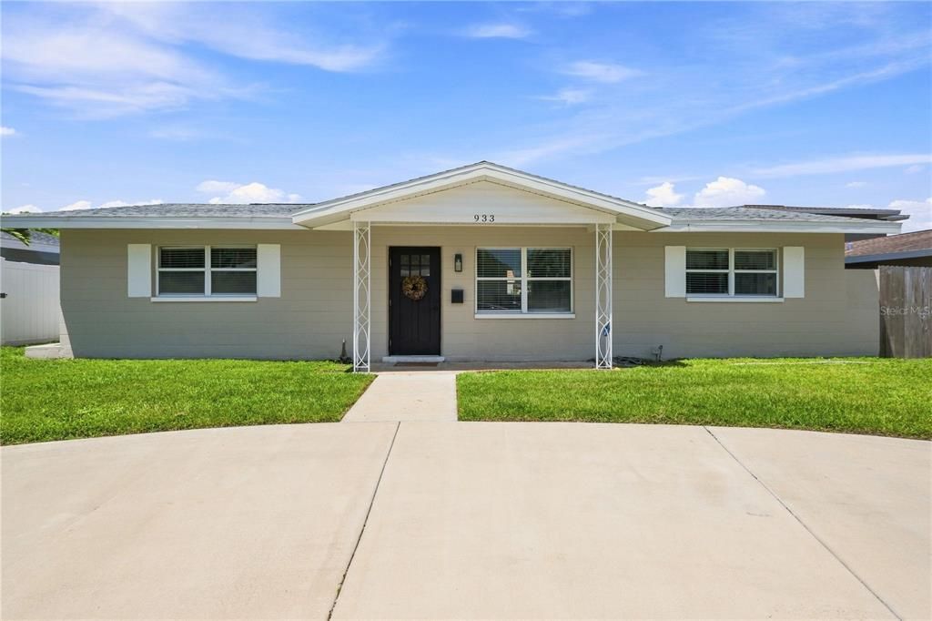 En Venta: $449,000 (3 camas, 2 baños, 1200 Pies cuadrados)