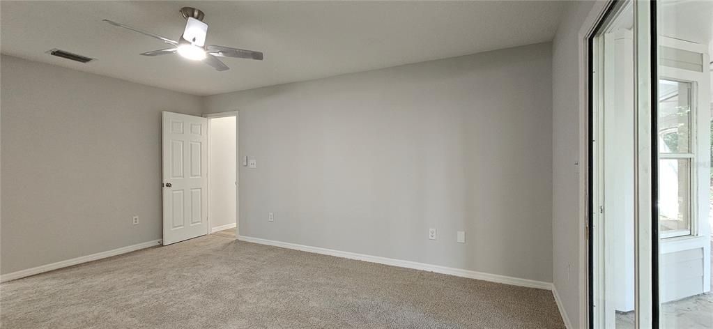 For Sale: $314,000 (3 beds, 2 baths, 1561 Square Feet)