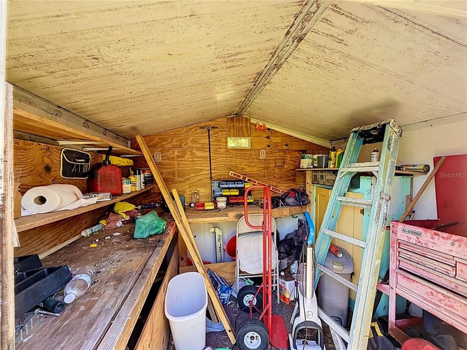 For Sale: $179,900 (2 beds, 2 baths, 1142 Square Feet)