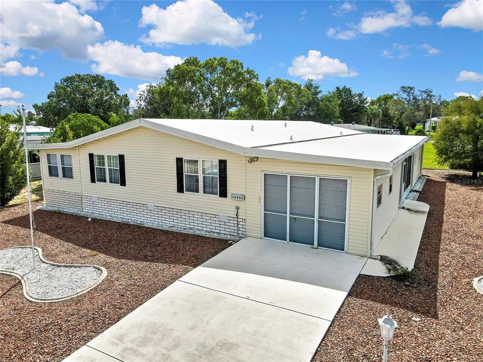 En Venta: $265,900 (3 camas, 2 baños, 1984 Pies cuadrados)