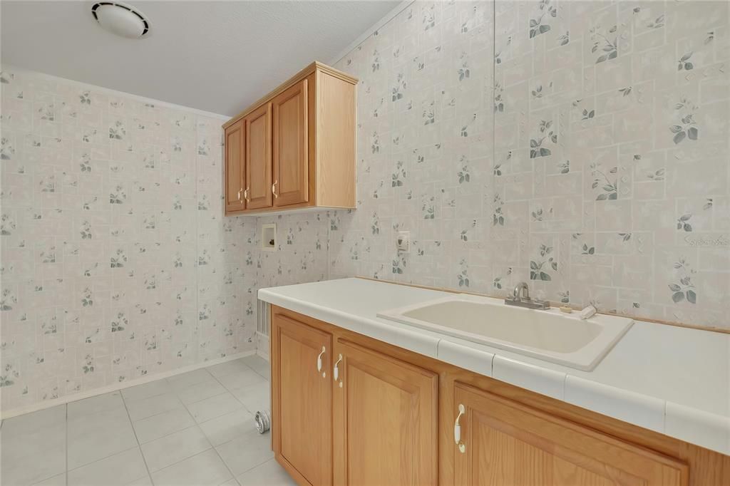 En Venta: $265,900 (3 camas, 2 baños, 1984 Pies cuadrados)