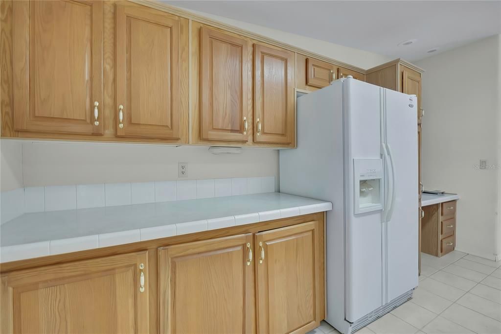 En Venta: $265,900 (3 camas, 2 baños, 1984 Pies cuadrados)
