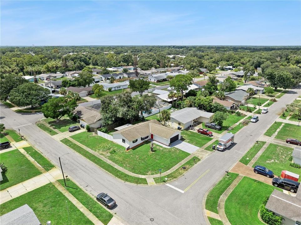 For Sale: $269,900 (3 beds, 2 baths, 1275 Square Feet)