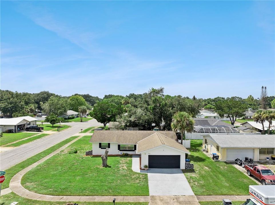 For Sale: $269,900 (3 beds, 2 baths, 1275 Square Feet)