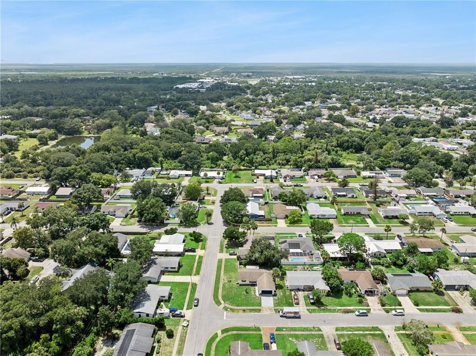 For Sale: $269,900 (3 beds, 2 baths, 1275 Square Feet)