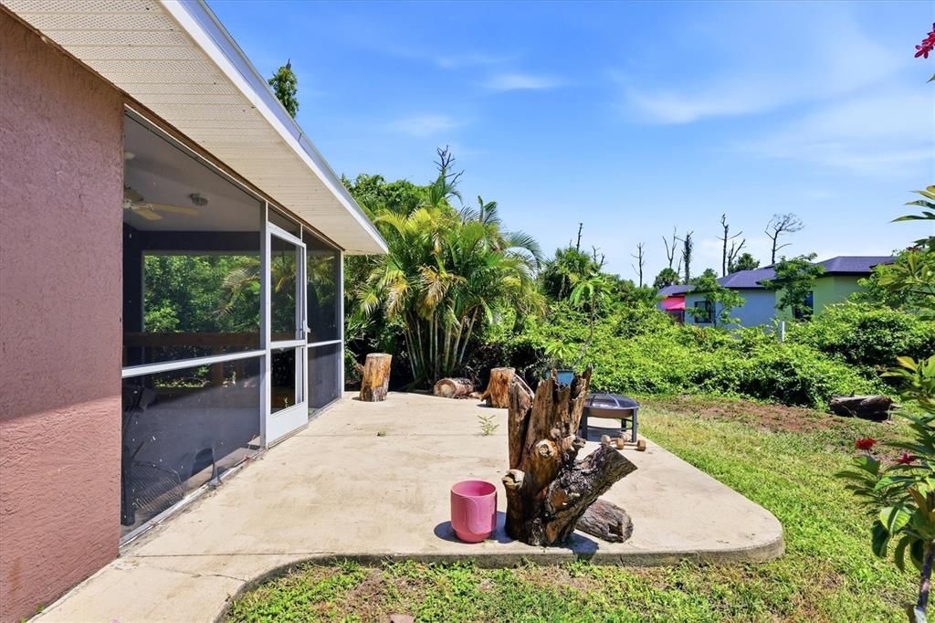 For Sale: $269,000 (3 beds, 2 baths, 1512 Square Feet)