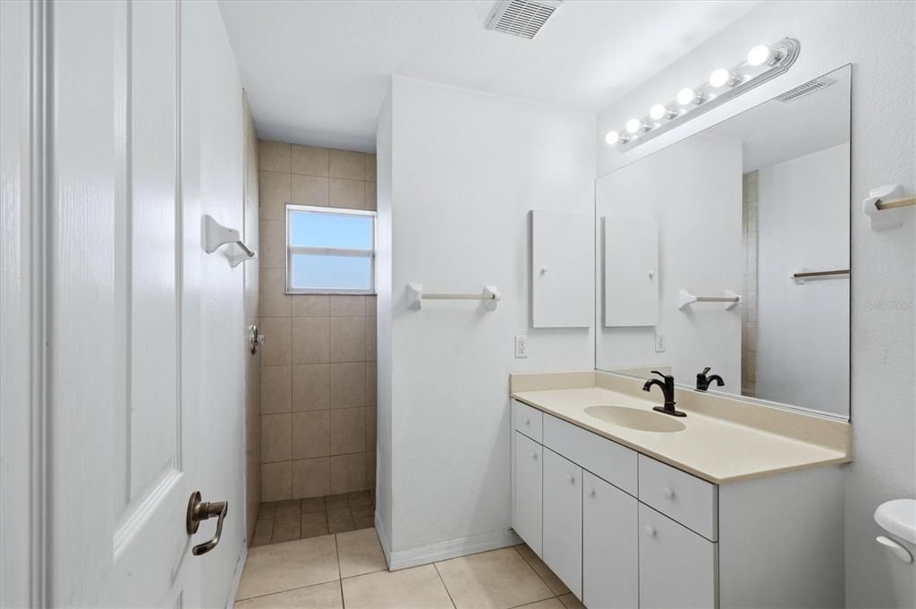 For Sale: $269,000 (3 beds, 2 baths, 1512 Square Feet)