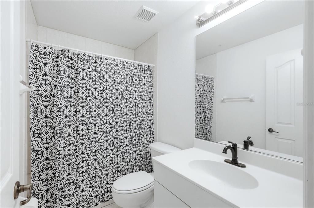 For Sale: $269,000 (3 beds, 2 baths, 1512 Square Feet)