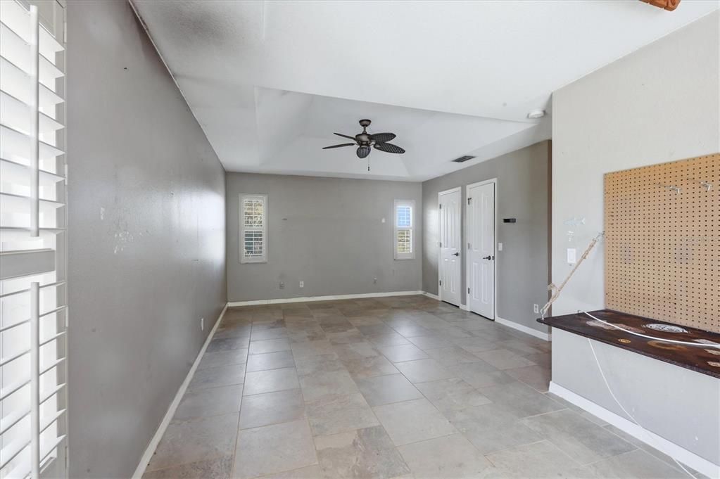 For Sale: $269,000 (3 beds, 2 baths, 1512 Square Feet)
