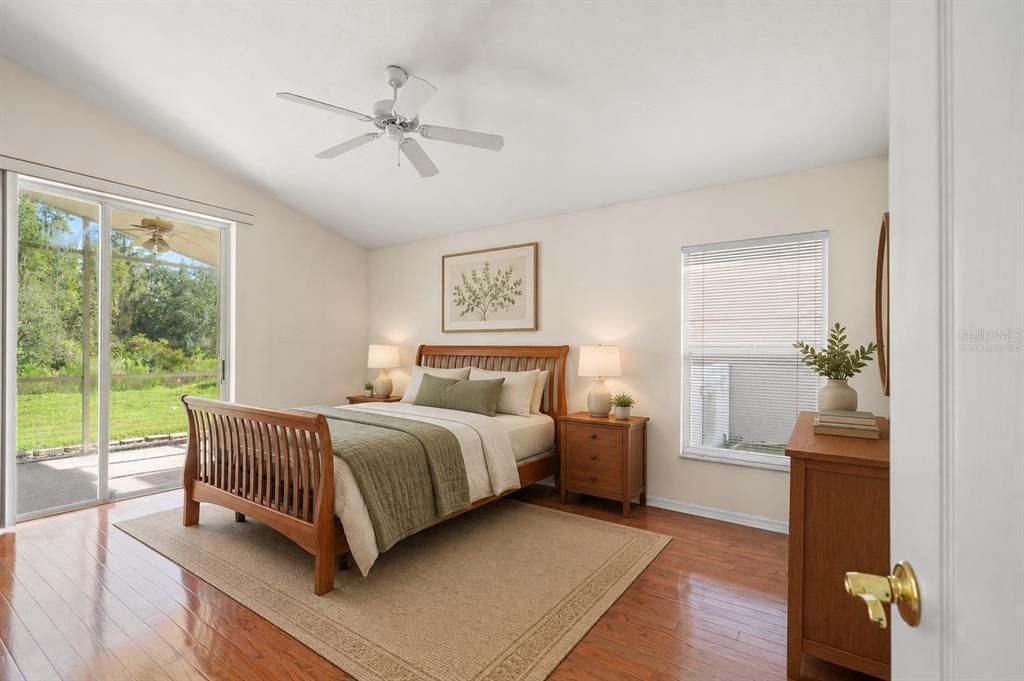 For Sale: $320,000 (3 beds, 2 baths, 1640 Square Feet)